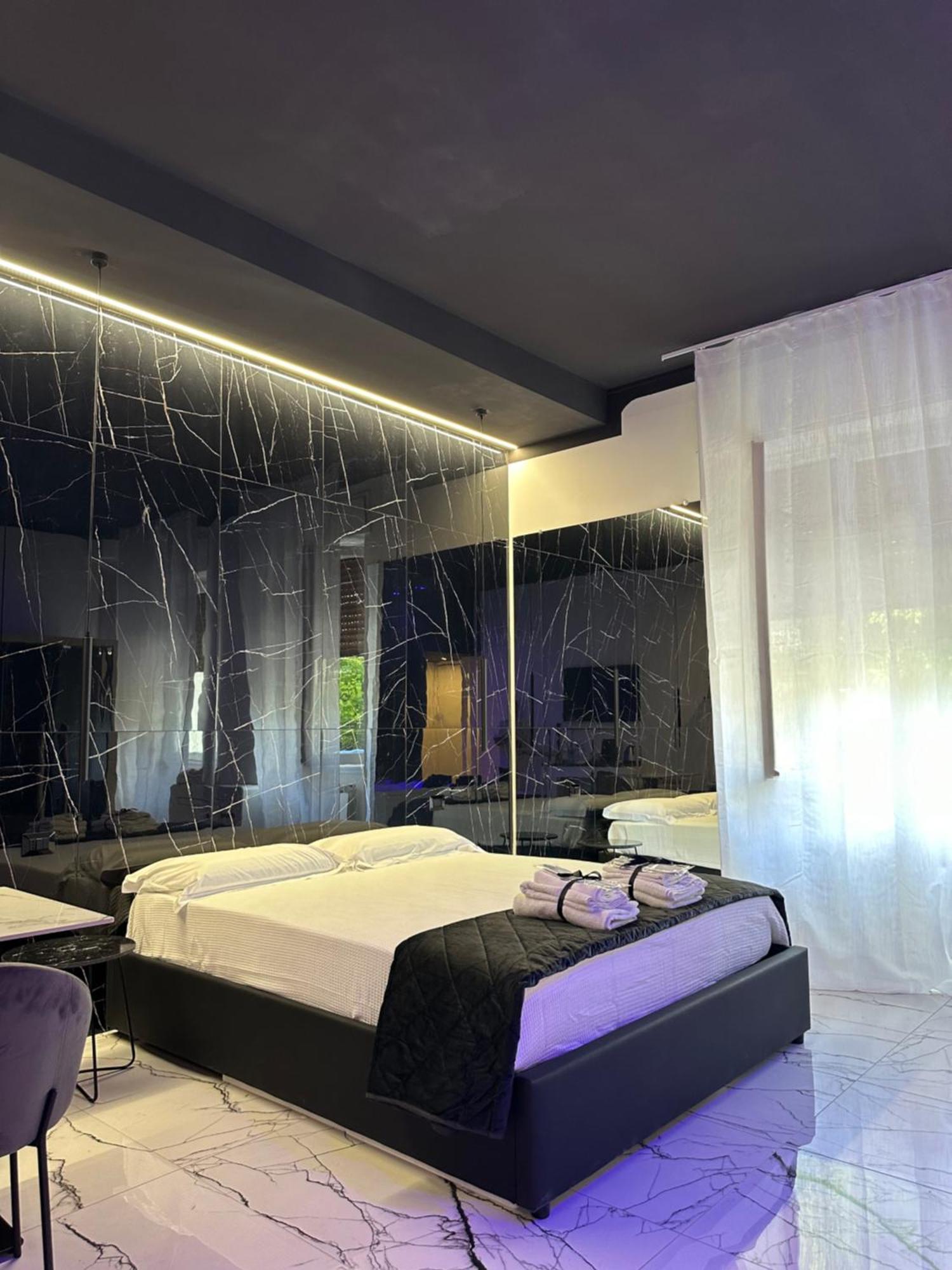 Milan Hub Private Spa Exterior foto
